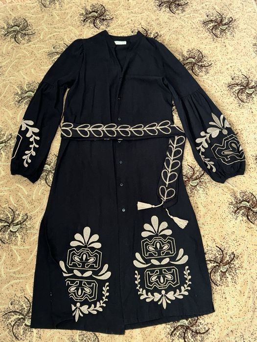 Сукня чорна з вишивкою, ESQ ,розмір S
