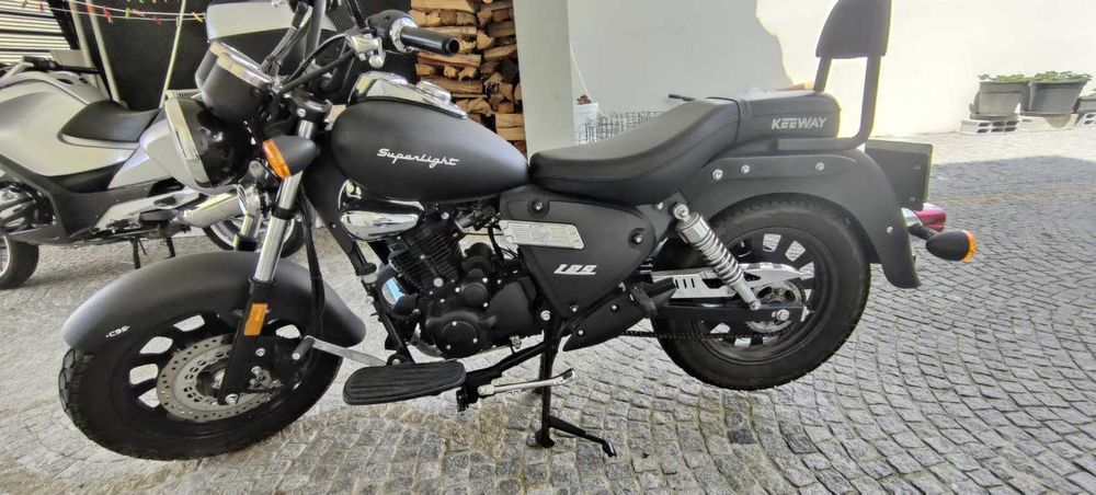 Keeway Superlight 2019