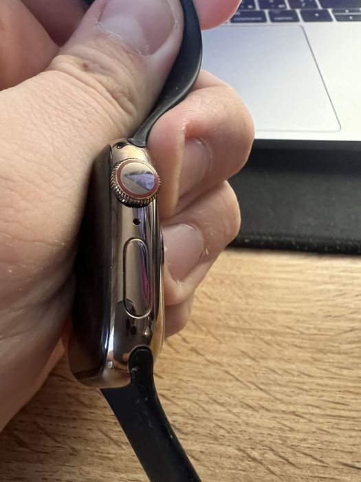 Apple Watch 4 Stainless Steel Gold