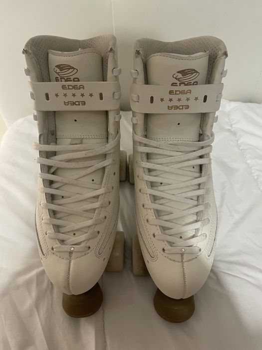 Patins de competição, bota fly