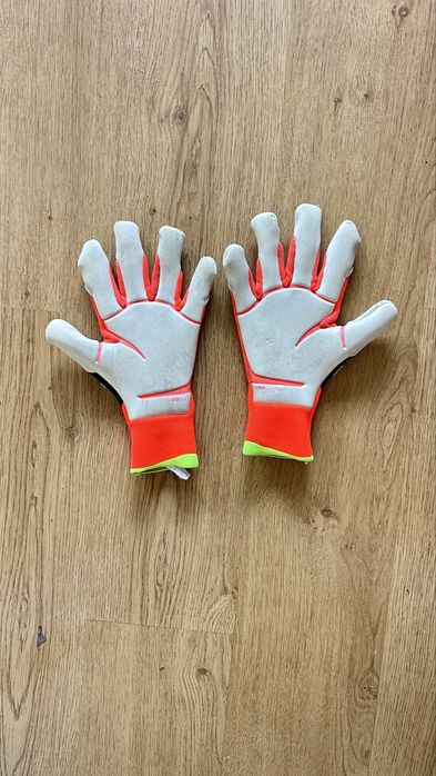 Luvas de guarda redes