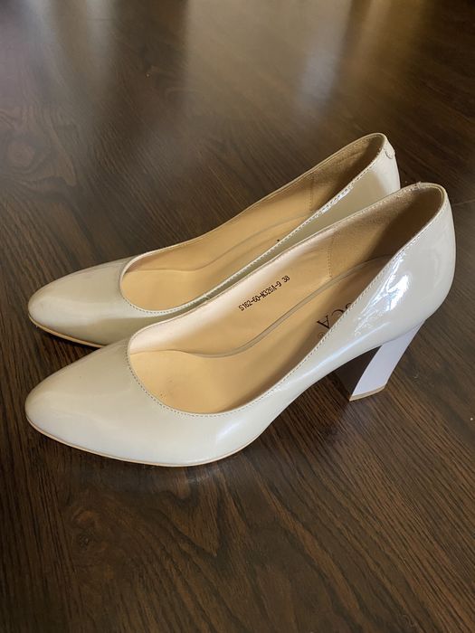 Туфли 38 р bosca