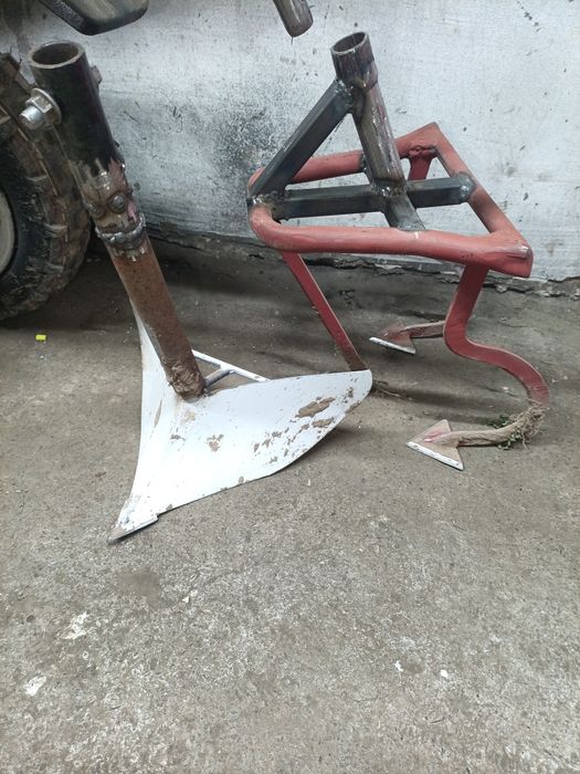 Продам мотограску і підгортач.Четайте опис.Без торгу.Самовивіз.