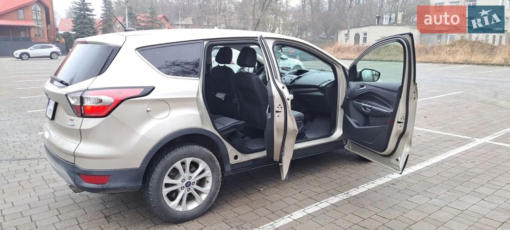 Ford Escape 2017 SE | автомат | 4×4 | від власника