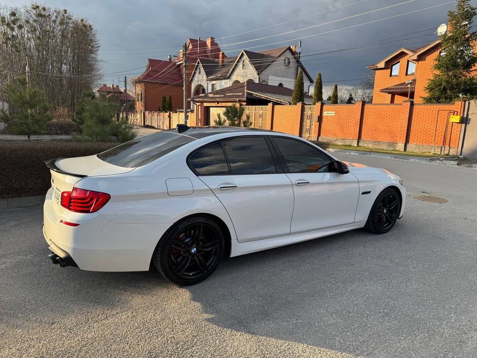 BMW 535i F10 2014г