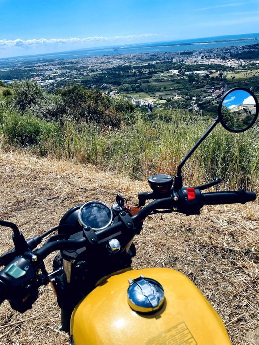 Mota Bullit Bluroc Legend 125