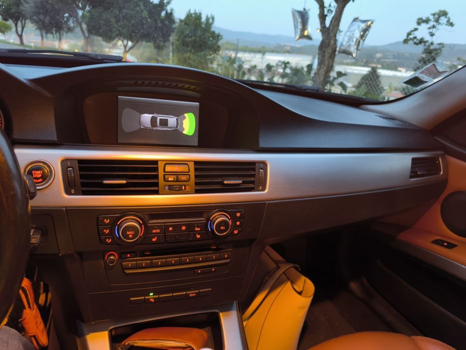 BMW e91 2010 impecável