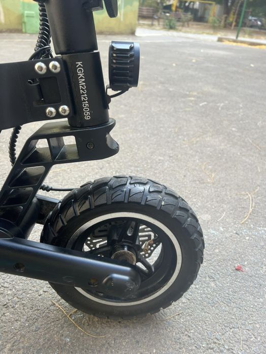 Електро самокат Kuggo 2 Pro