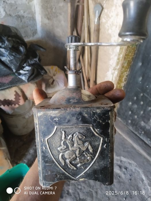 Кофемолка механізм