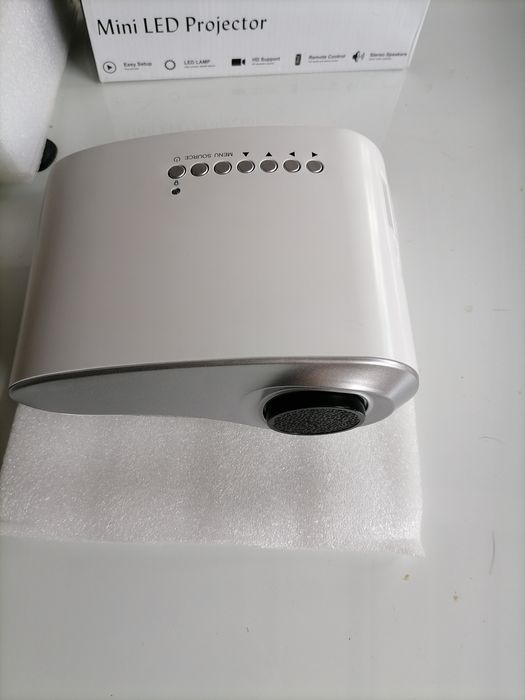 Проєктор Mini Led RD-802