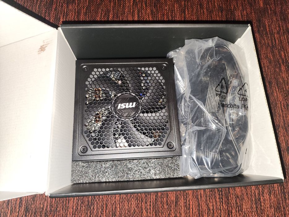 Блок живлення msi mag a1000gl 1000w 80+ gold atx3.1