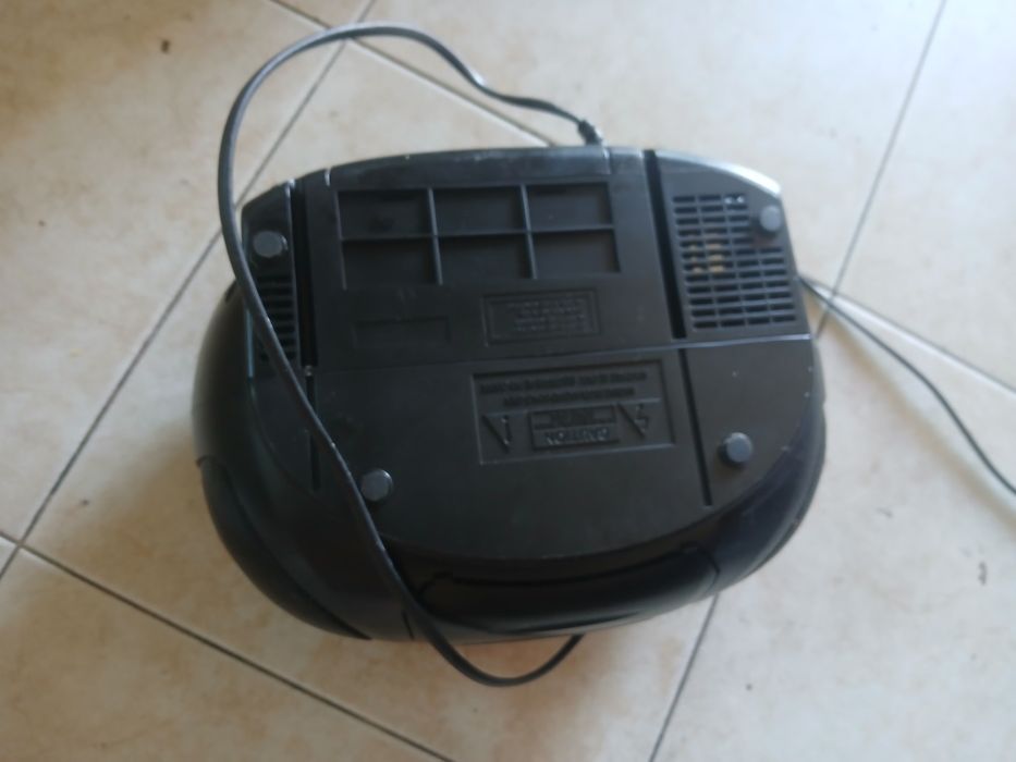Rádio em bom estado