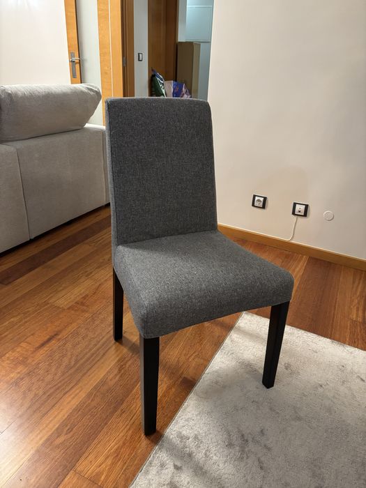 Vendo 6 cadeiras tecido novas