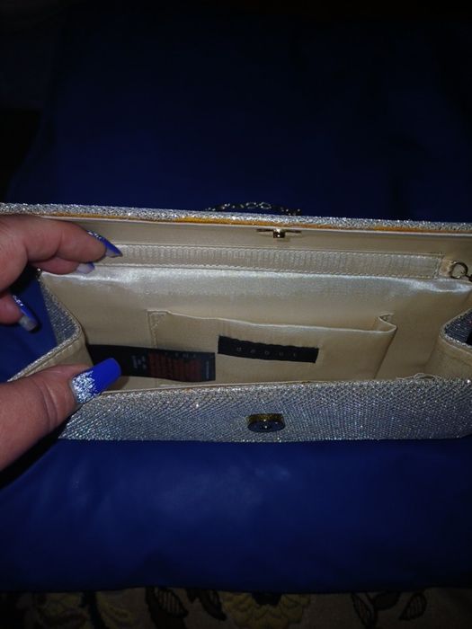 Продам жіночий клатч для вечірки