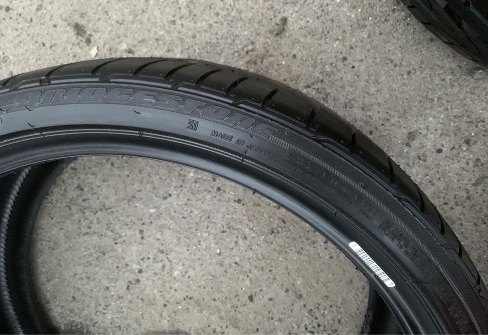 Шини Bridgestone Potenza RE050A 255/30 R19 Run Flat RSC нові пара: 2 ...