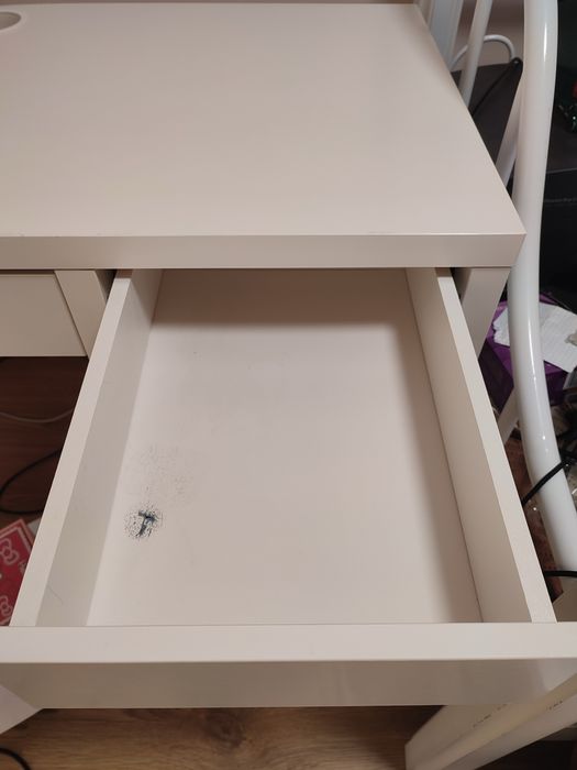 Письмовий стіл, комп'ютерний стіл IKEA