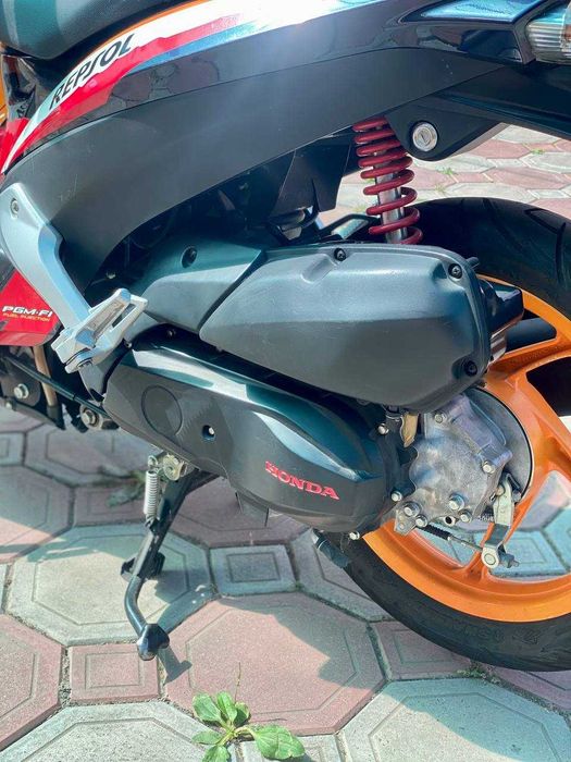 ЭКСКЛЮЗИВНЫЙ! Скутер HONDA TARAN IS 110 / мопед 2012г
