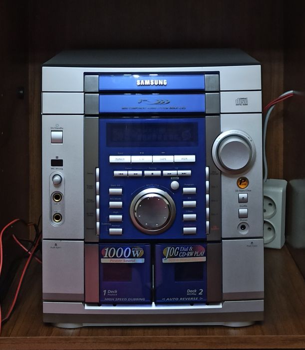 Музыкальный центр Samsung Max-L45 + пульт ДУ  ( колонки не продаются )