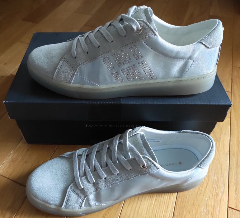 Sneakersy, tenisówki Tommy Hilfiger, nowe, skóra, 40