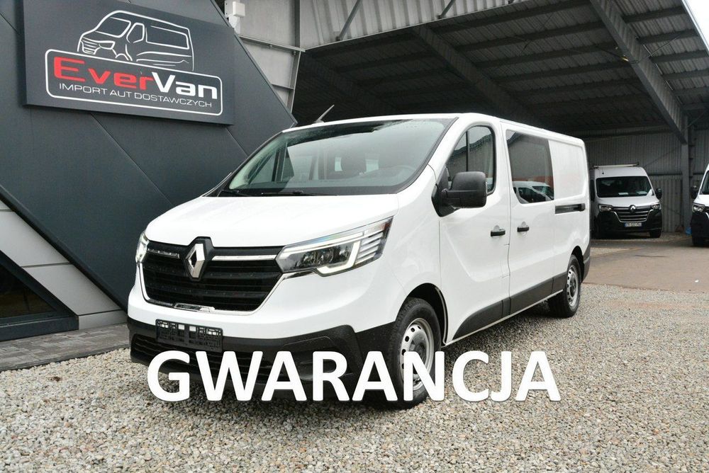 Renault Trafic  long L2H1 brygadówka 7-osobowy 2,0 150KM pełna opcja 2-stronne drzwi