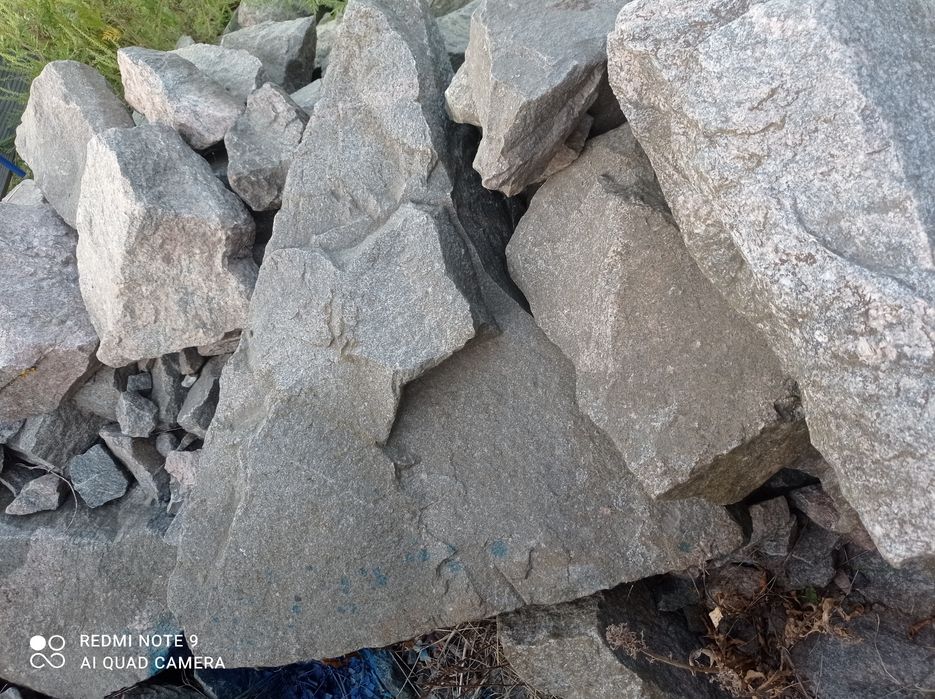 Продам бут самовивоз