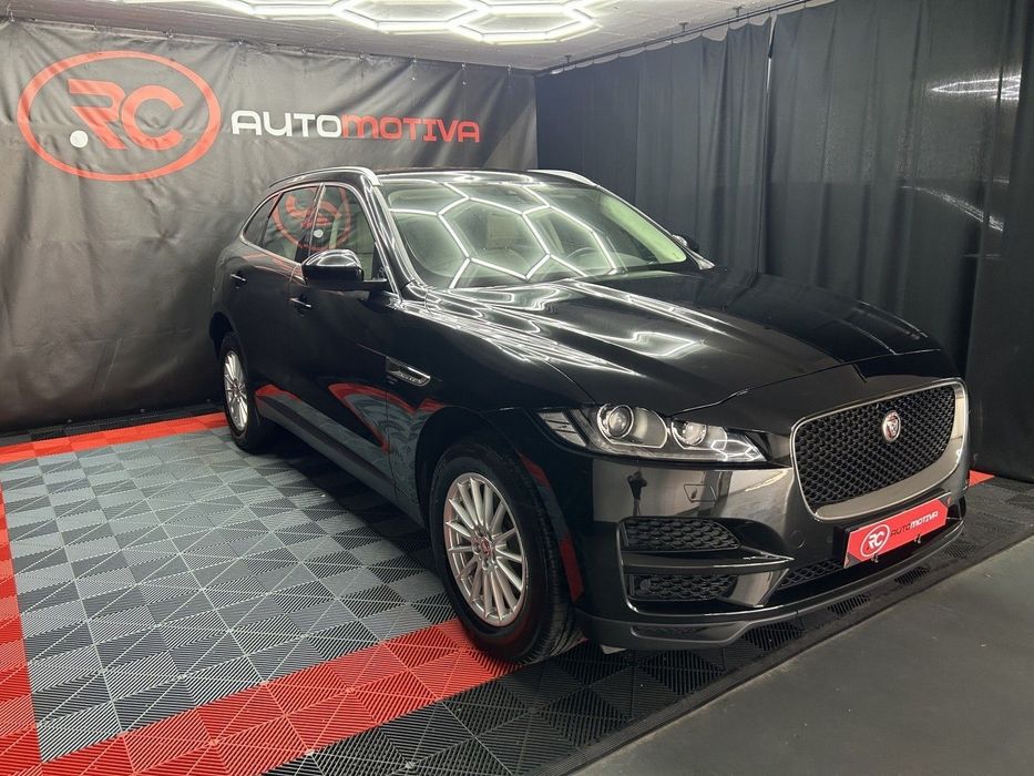 Jaguar F-Pace 2.0 i4D Portfolio Aut.