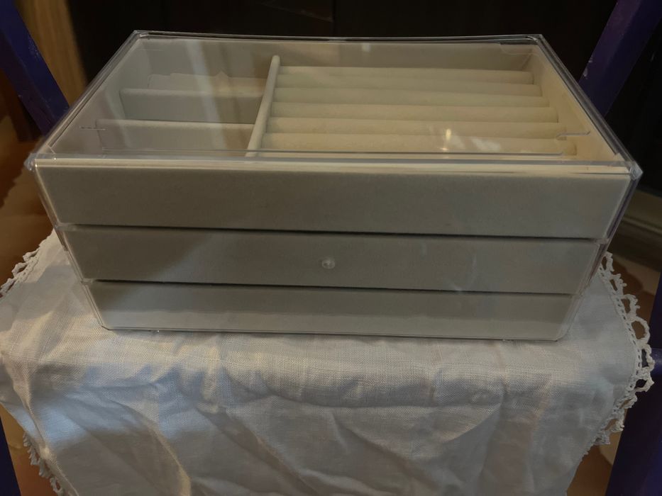 Porta joias aveludado