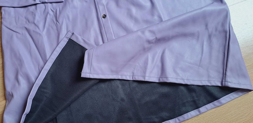 Blusa em Couro da Lefties (Novo): Tam XL
