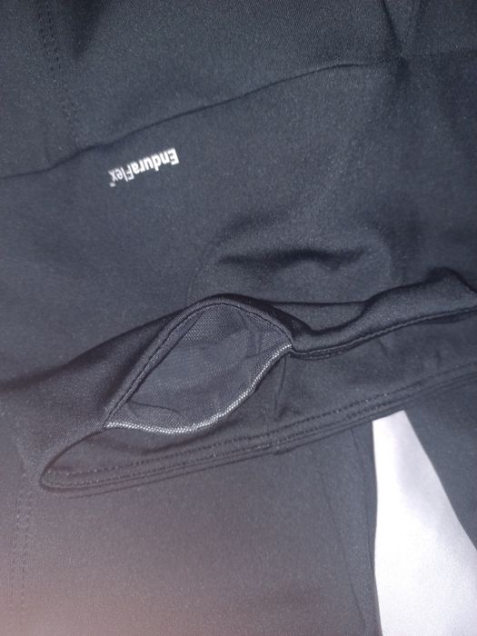 czarne legginsy sportowe carpatree rozmiar M