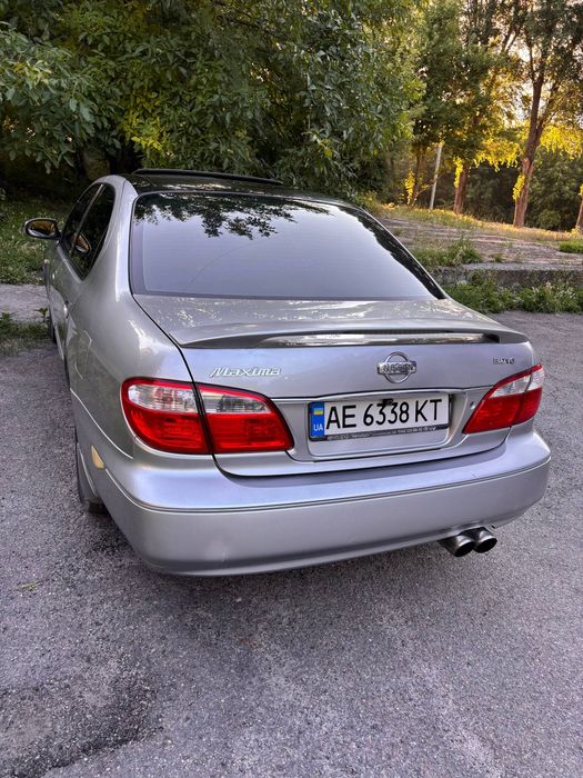 Продам Nissan Maxima А33  Автомат 3л газ-бензин