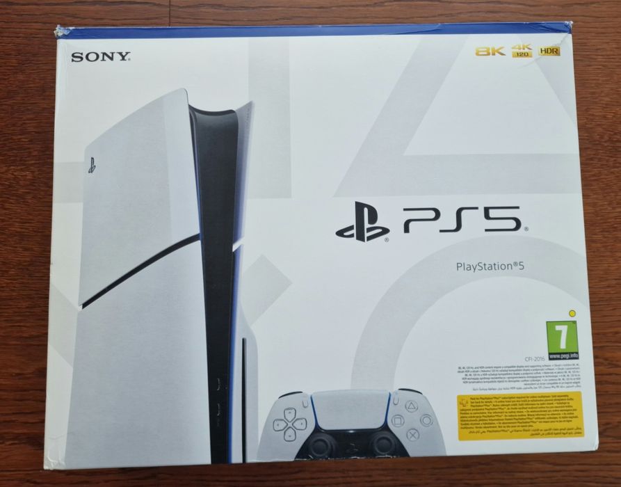 Playstation 5 slim  z napędem +  2 pady, pudełko