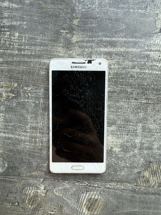 Телефон запчастини