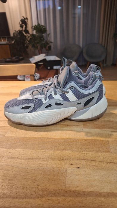 Buty Adidas r.40 koszykówka, sala gimnastyczna