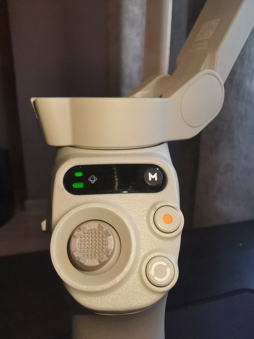 Estabilizador / Gimball DJI Osmo Mobile SE