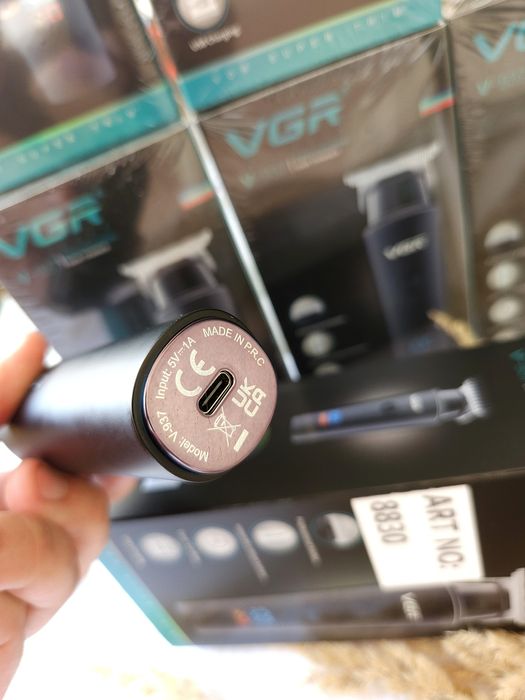 Професійний Триммер для бороди vgr 937 тример машинка трімер гоління