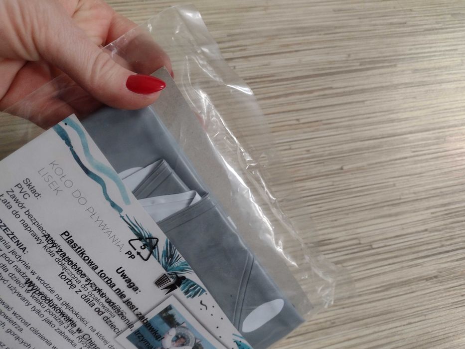 NOWE ~ FLOATOPIA, koło dmuchane do pływania LISEK