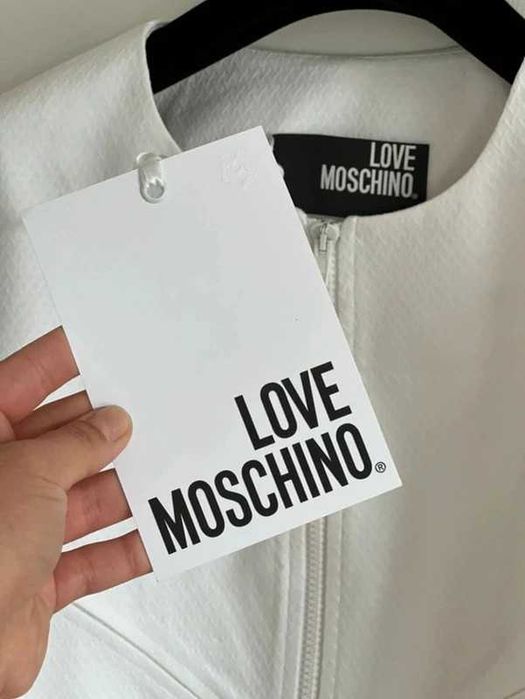 Nowa marynarka Moschino 42