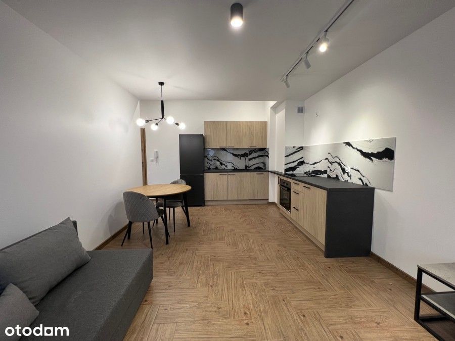 Nowoczesny apartament z miejscem postojowym – Star