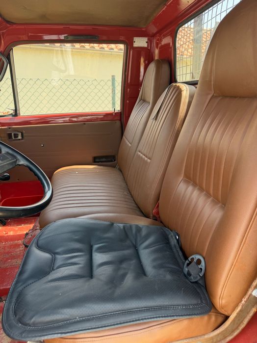 Vende se carrinha Toyota Dyna