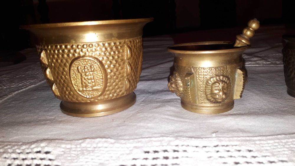 Almofarizes Antigos em Bronze