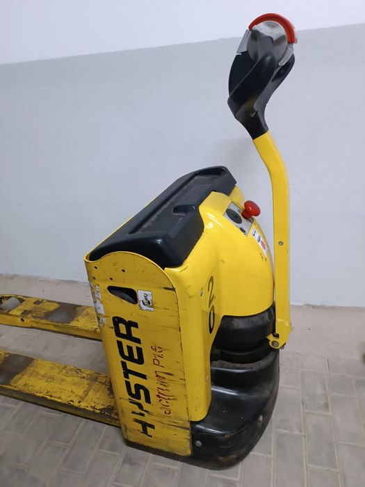 Paleciak elektryczny HYSTER