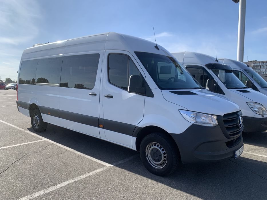 Індіаідуальні перевезеня комфортні Бусіки, два водія