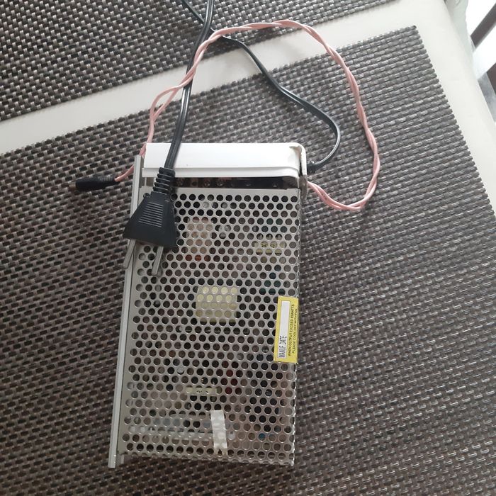 Імпульсний блок живлення на 5V та 12V