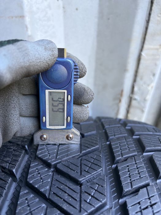 4 Opony Pirelli Scorpion Winter 275/35/22 104V 2025r.