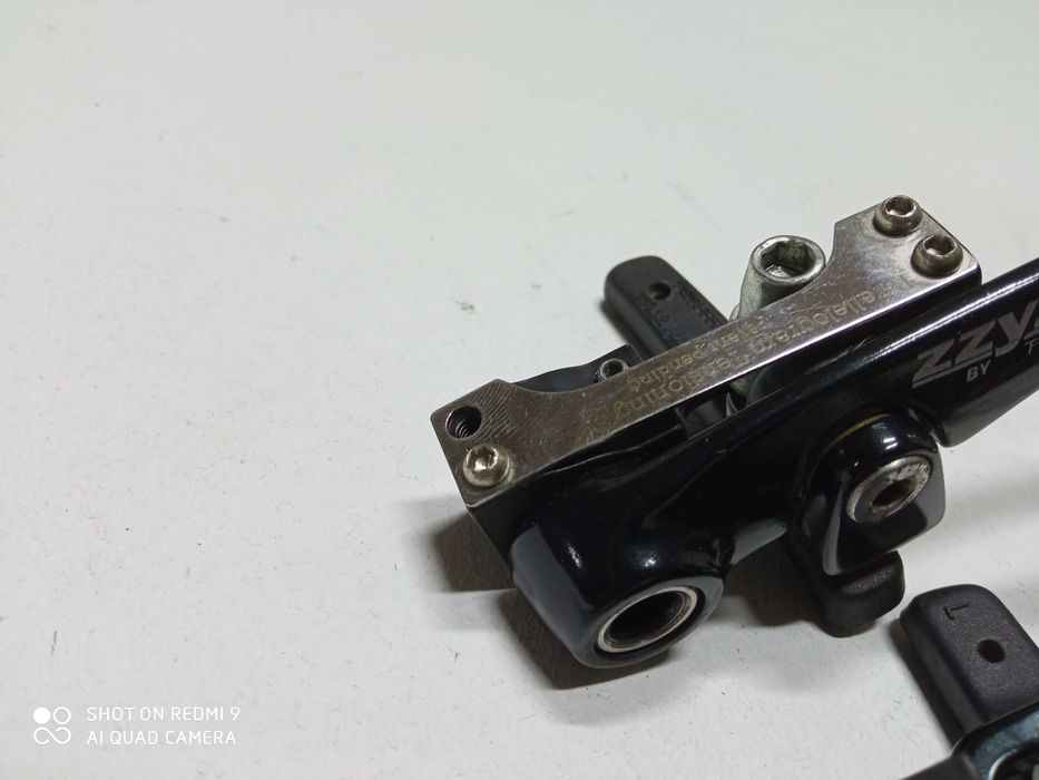 Hamulce ZZYZX Tektro Vbreak plus korba