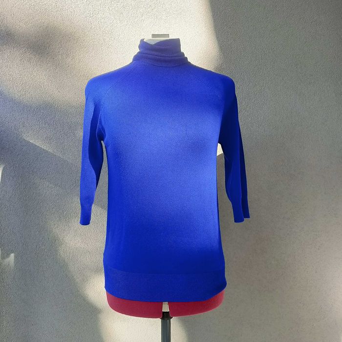Granatowy kobaltowy Golf Zara.