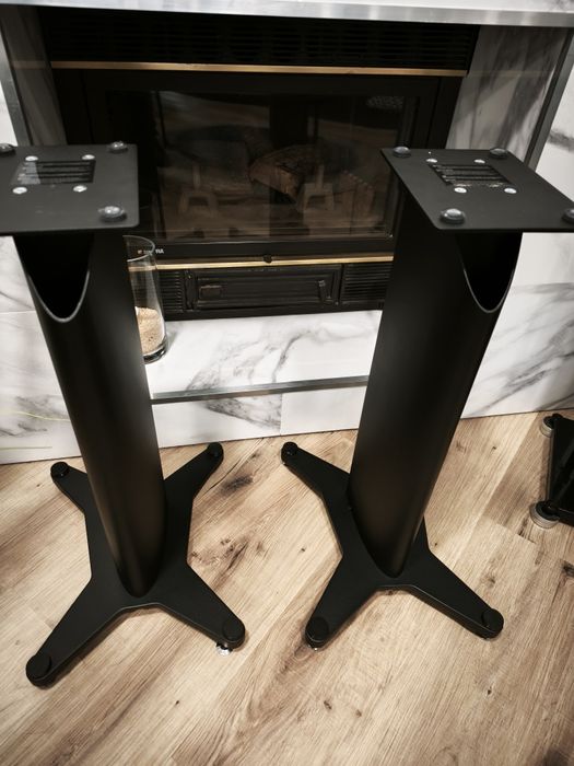 Suportes colunas dynaudio stand 20 excelente estado.