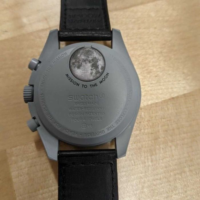 Omega x Swatch SO33M100 Moon - Ekskluzywny Rok 2025