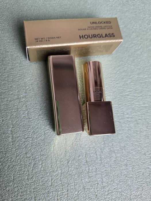 Помада HOURGLASS – відтінок SAHARA 310