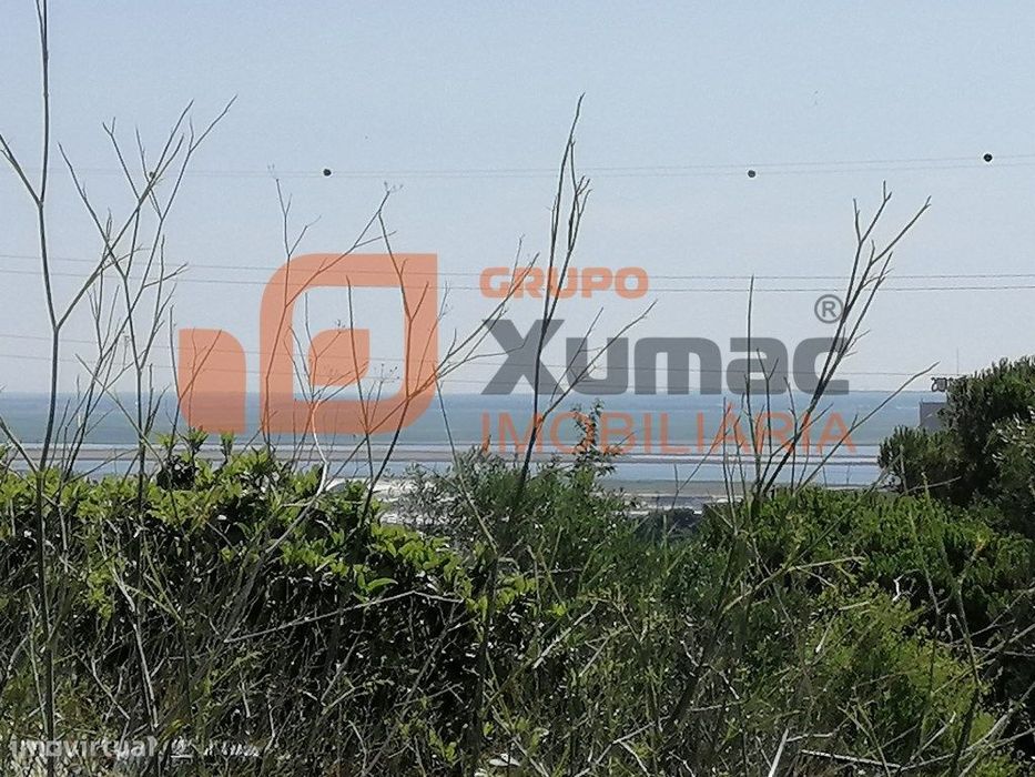 Lote Urbano para Construção em Vialonga